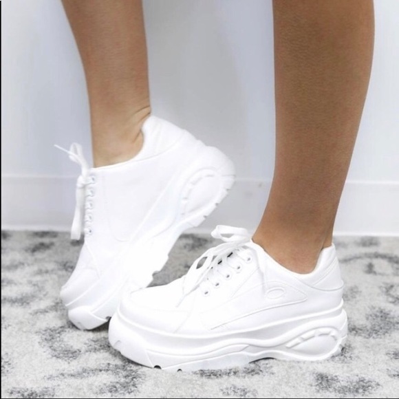 Qupid Shoes - ✨👟✨White Chunky Training Sneakers✨👟✨6 7 8